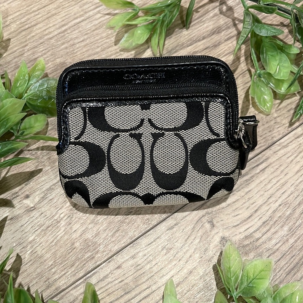 Coach Park Signature Double-Zip Coin Wallet